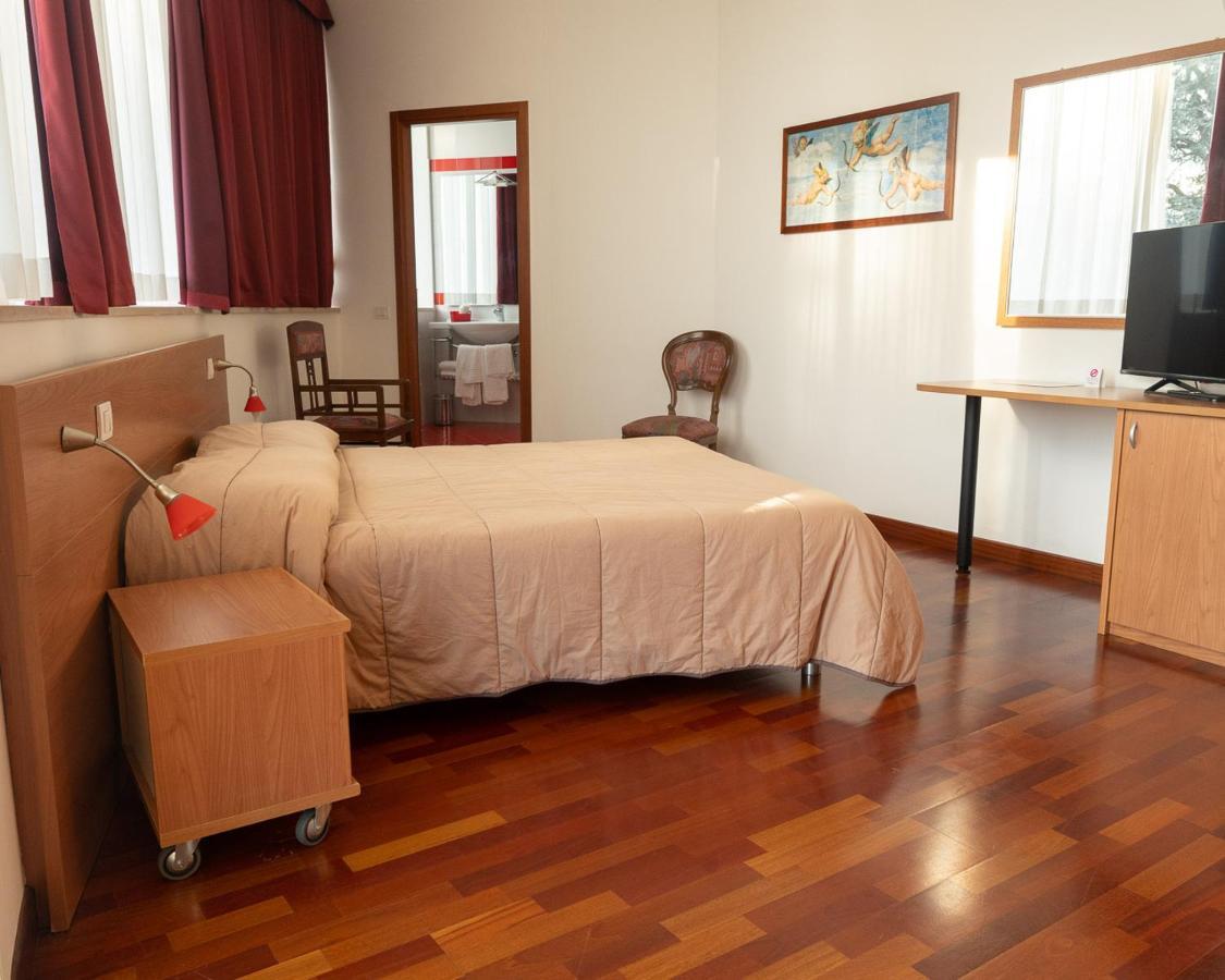 Hotel All'Oasi Paese Eksteriør billede